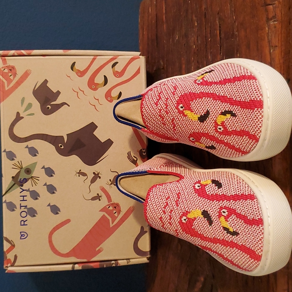 Rothy's Kids sneakers flamingo. So 13